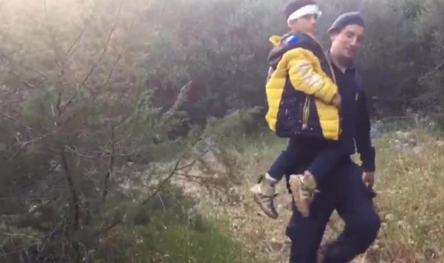 İzmir'de İha Destekli Operasyon: 89 Kaçak Göçmen Yakalandı